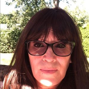 Meet your Posher, Liz